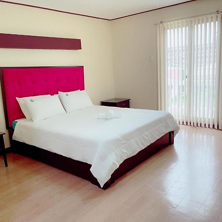 Jun And Helen Hotel And Restaurant آنغلوس المظهر الخارجي الصورة